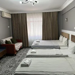 Mara Taxim Aparthotel
