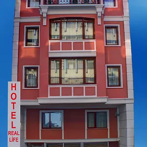 2* Hotel Real Life