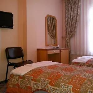 Otel Yalta